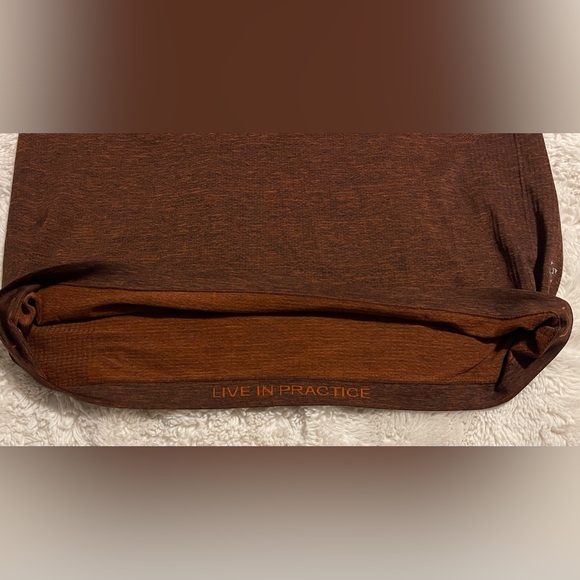 Lululemon Metal Vent Tech 2.0 V Neck Mens Shirt Black/Canyon Orange Sz L - Picture 7 of 10